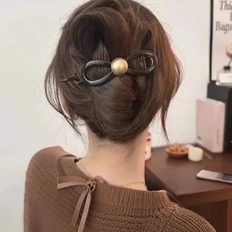 韓国のシンプルなツイストヘアクリップ、女性の後頭部のワンラインヘアクリップ、2025年の新しいスタイル、多用途のヘアクリップとヘッドバンド|undefined