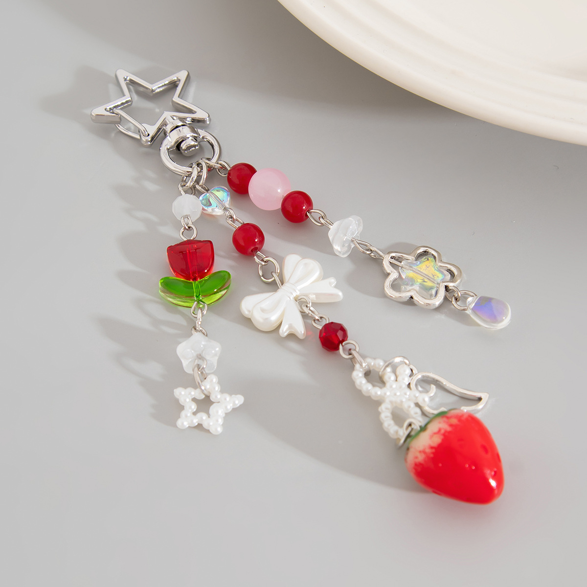 12g Weight Bag Pendant, Keychain Classification 1 Piece Quantity Daily Occasion Alloy Material Fruit, Strawberry Pattern Women's Gender Cute, Pastoral Style Cute Pastoral Fruit Strawberry Arylic Alloy Women's Bag Pendant Keychain 32