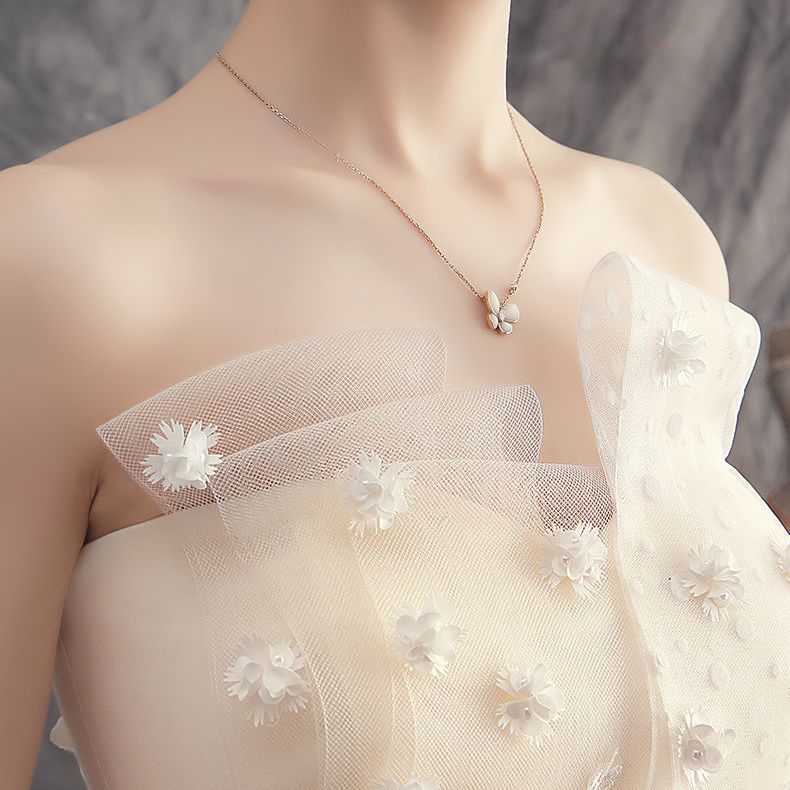 Elegant Simple Wedding Dress For Brides Petite Mori Style Strap_voghion.com