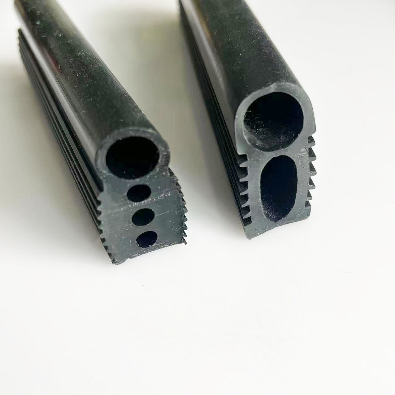 炉具食品机械硅胶密封条蘑菇型硅胶条黑色硅胶条