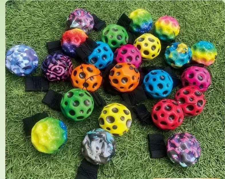 7cm wrist elastic ball [random color and style mixed hair]