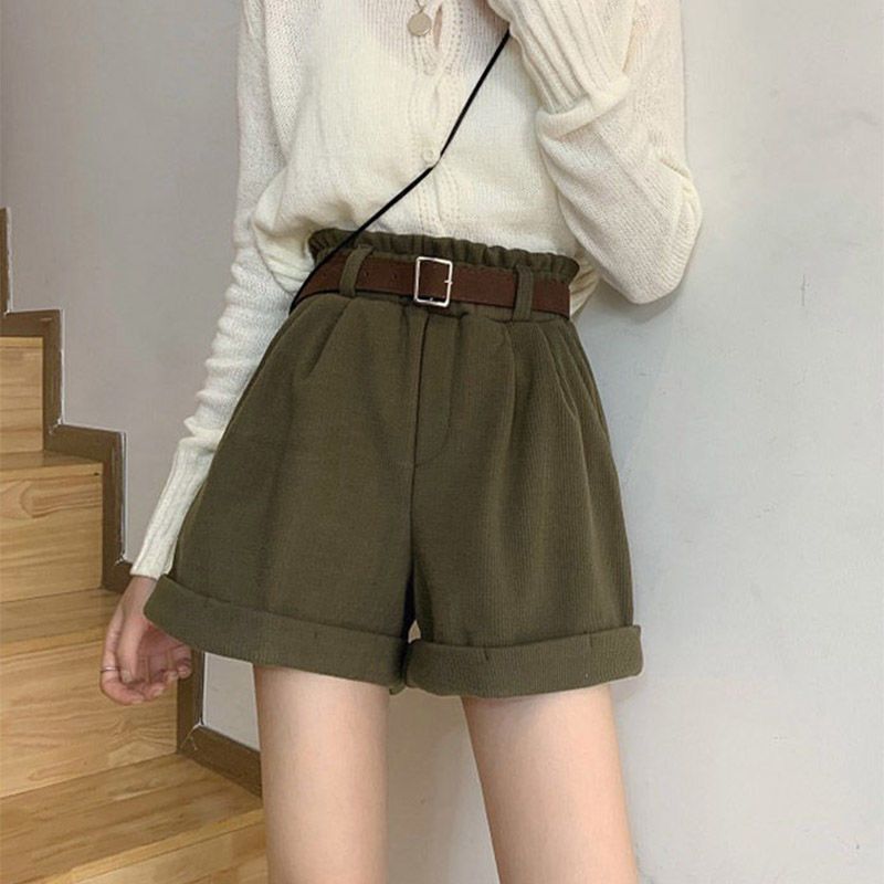 Autumn and Winter Corduroy Shorts for Women, Loose, Velvet and Thickeneded Boot Pants, New Bottoming Wide-Leg Pants, Casual Pants for Outer Wear