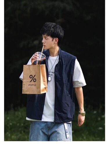 Harajuku-style Vests for Couples: Unisex, Loose-Fit, Minimalist Casual Zip-Up Waistcoats with Functional Design and Stylish Appeal
