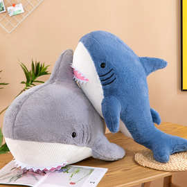 可爱鲨鱼睡觉抱枕毛绒玩具靠垫沙发床上抱着玩偶娃娃男生款礼物女