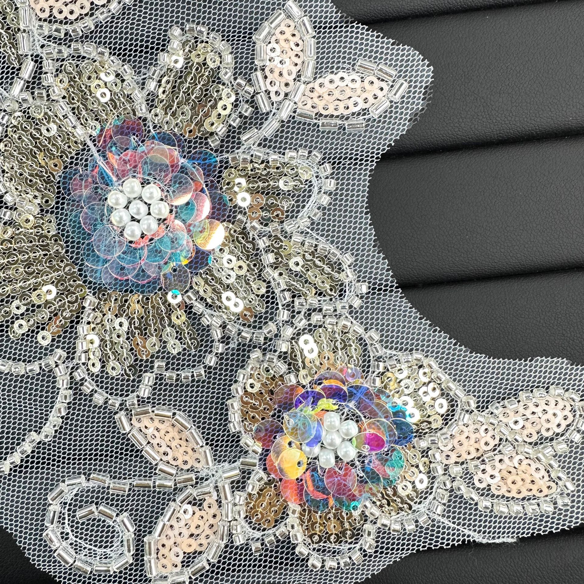 High-end ergena sequinilla flor bordada tela pegatinas de diseño tridimensional parche de decoración de ropa DIY accesorios de ropa
