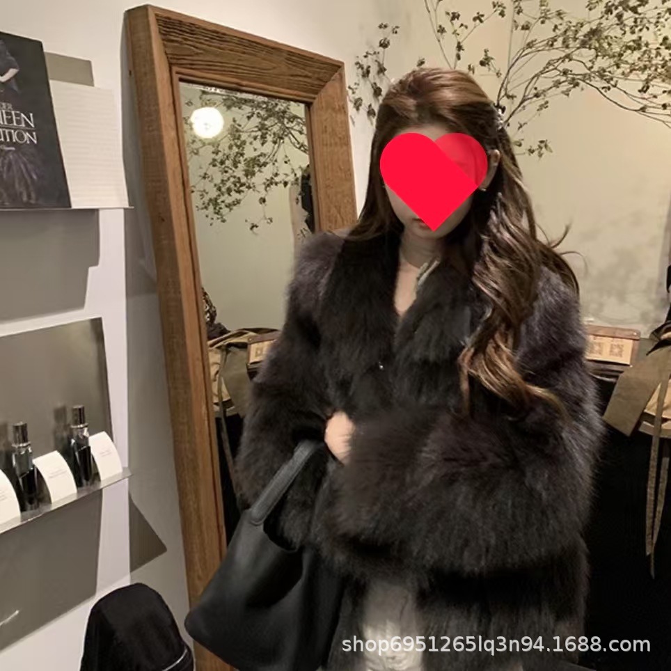 Eco-Friendly Fur Coat for Autumn and Winter, Young and Middle-Aged Women, Thickened, Warm, Stylish Fur Coat