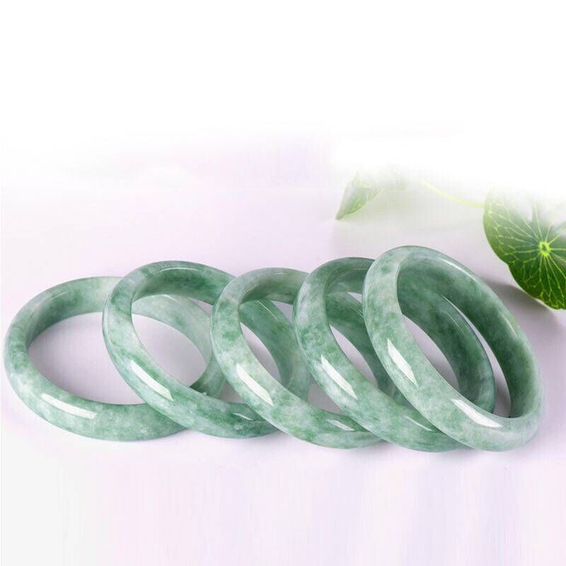 翡翠の花柄の玉の腕輪貴州翠玉の腕輪の屋台の玉の腕輪の翡翠の玉の腕輪の玉の器|undefined
