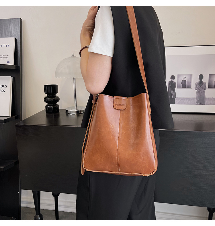 New fashionable and versatile women's single-shoulder bag and women's bag, a best-selling large-capacity bucket bun for European and American foreign trade undefined