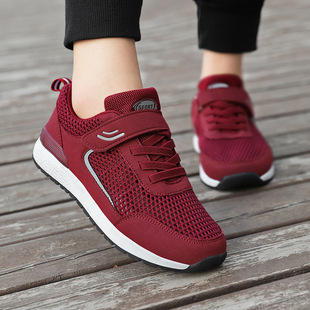 ������ܛ�׋���ЬŮ�ļ�͸������Ь���������m�����WЬ�\��Ь����