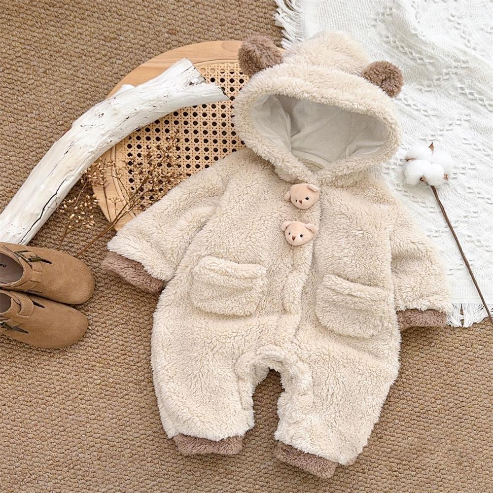 2024 nueva cabeza de oso de dibujos animados de estilo occidental de bebé de invierno engrosada, cálida y cómoda, ropa de escalada de algodón de una pieza suave