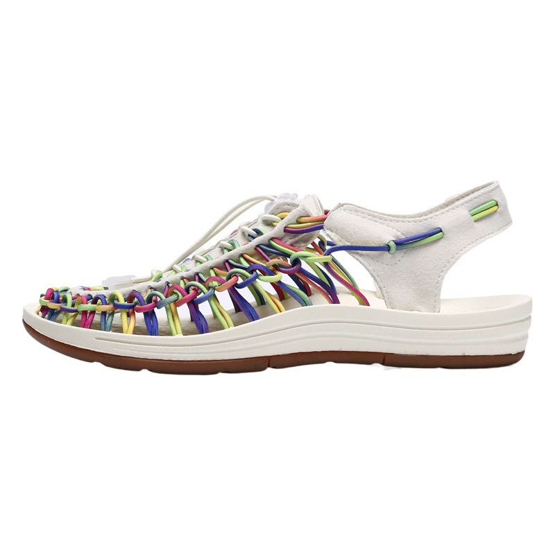 Трансграничные большие размеры 2024 новые дышащие сандалии женские модные повседневные тканые сандалии пляжные женские туфли корейские пары туфли