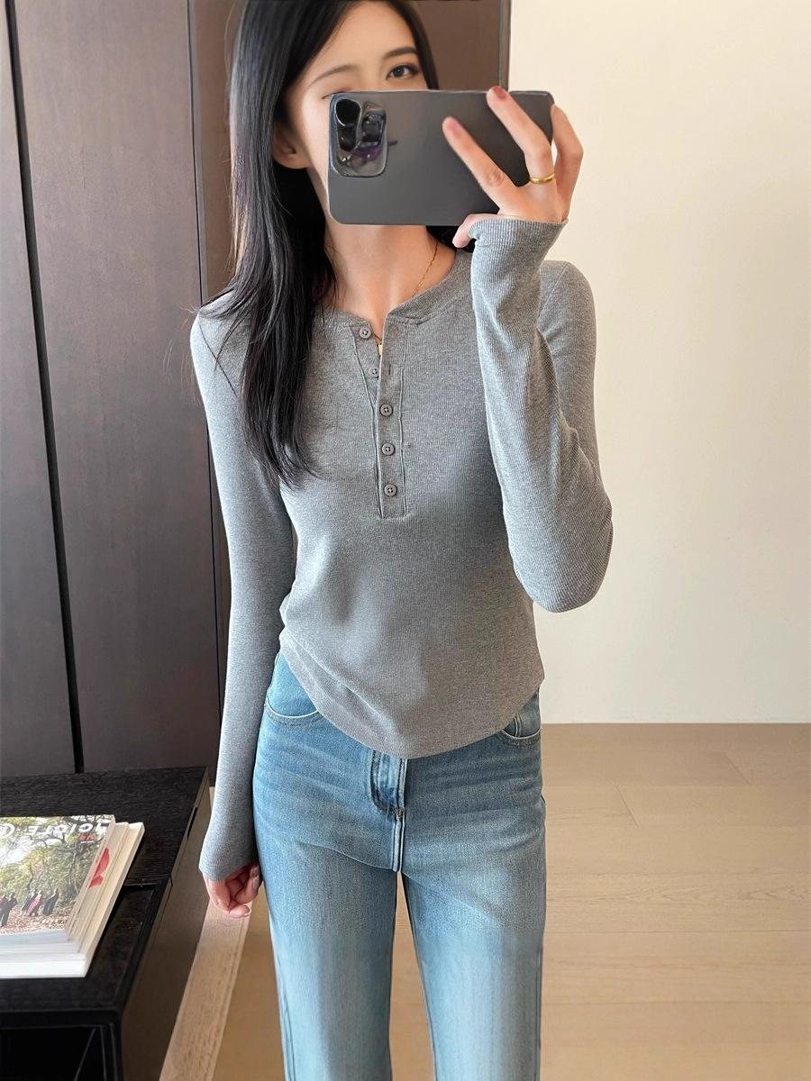Elite long-sleeve for yoga, body-friendly autumn demi-season T-shirt, slim fit