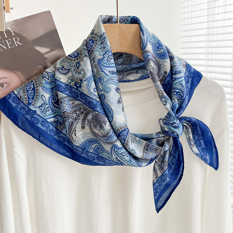 자금성 캐슈플라워-블루라이스