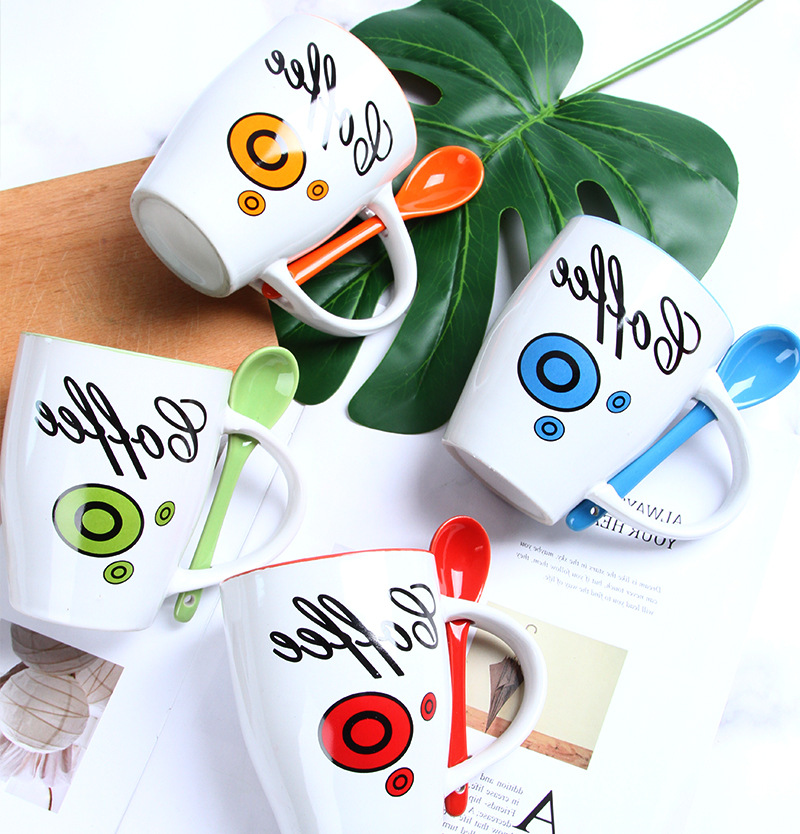 内色釉带勺杯_02