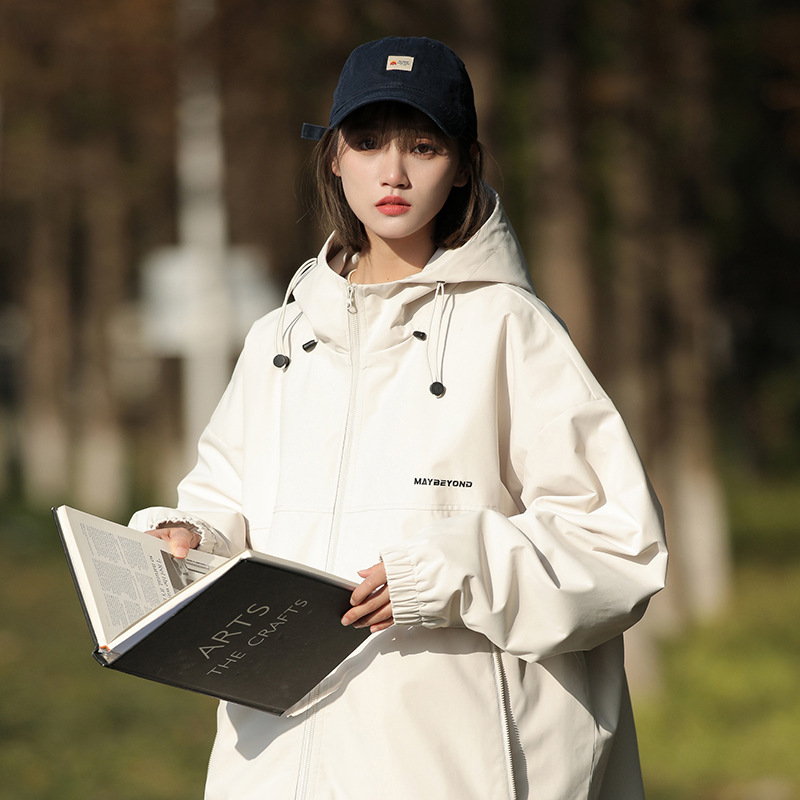 WASSUPNEST High-end Sense Jacket for Men and Women Spring and Autumn Outdoor Travel Hooded Jacket Sunscreen Jacket