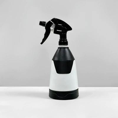 Car Beauty Care Acid and Alkali Resistant Spray Bottle 360 ° Inverted Spray Bottle for Car Washing and Oil Removal Chemicals, Available in Stock. (Car cleaning tools) - black360-silicone-hose-head-650ml