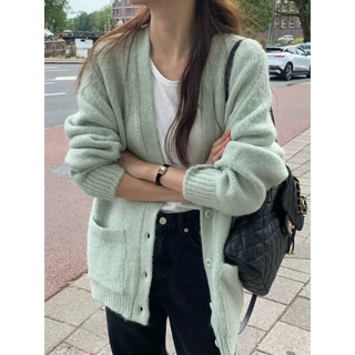 现 2024秋冬季新款韩国设计师overt*ke温柔厚实针织开衫外套