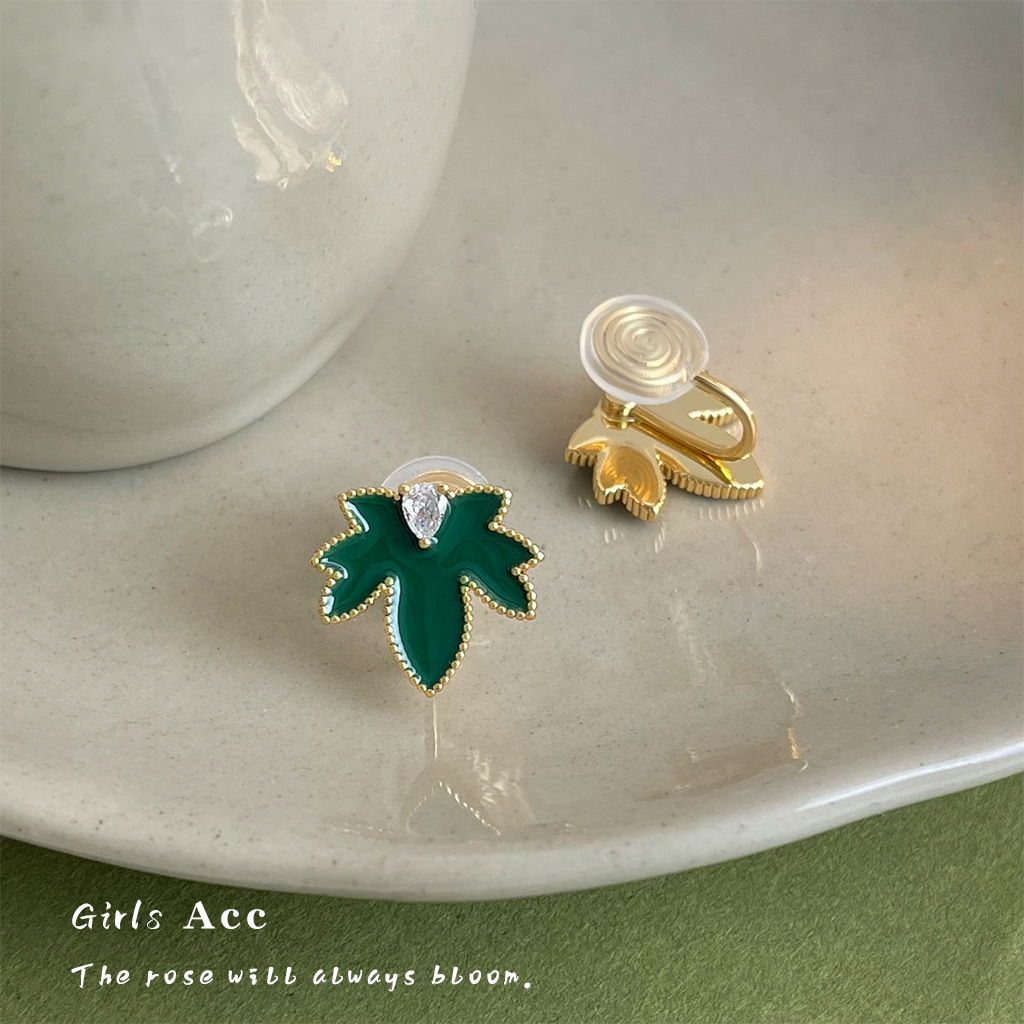 1_0002_耳语场景新水印 拷贝 14.jpg