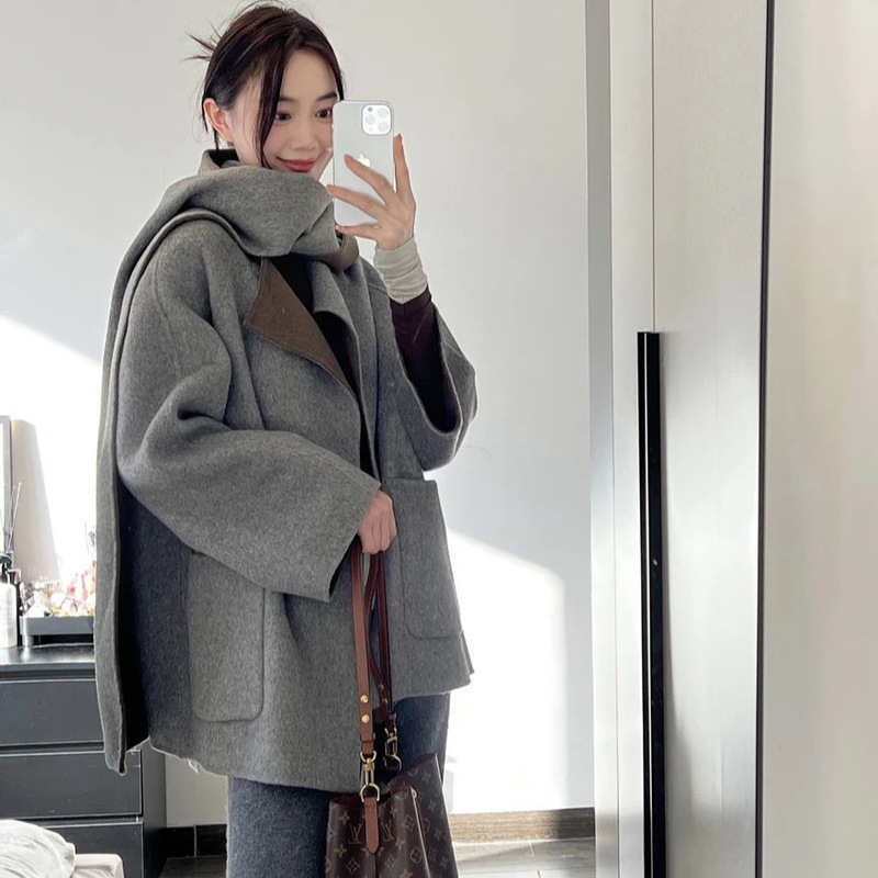 2026 New Two-Tone [Garden Gate Snow Cooking] 100% Sheep Wool Winter Gray Coat with Integrated Scarf for Women