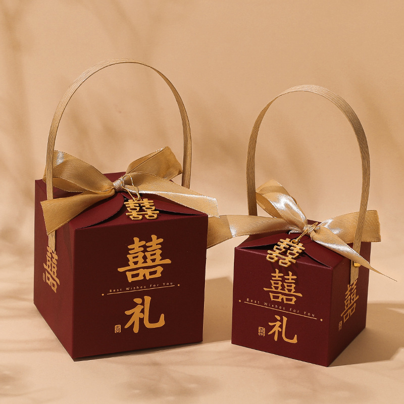 Caja de dulces de boda Boda 2024 Nuevo caramelo portátil de alta gama Empaquetado de dulces de boda Caja de regalo Bolsa vacía