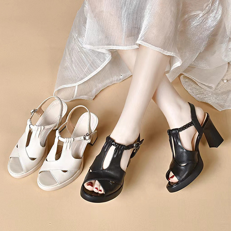 Sandal cao gót nữ đế dày da thật phong cách La Mã, gót 9 cm — Màu đen