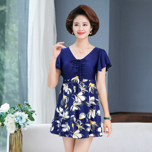 Middle-aged and elderly women's swimsuit plus size plus size skirt style split boxer briefs loose conservative mom swimwear manufacturer wholesale