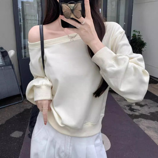 �羳�¿ɫ�l��Ů������|һ���I¶�猒�����e�ٴ�̿� �L���l