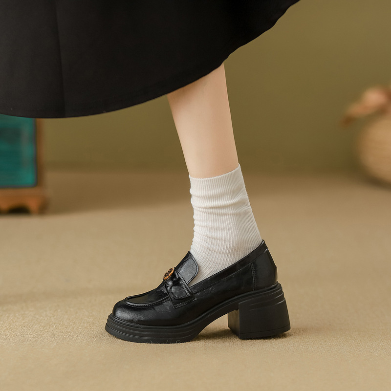 Cowhide Version of Camellia Black High-Heeled Loafers for Women, Small Leather Shoes with Thick Heels, Casual and Versatile Shoes for Women