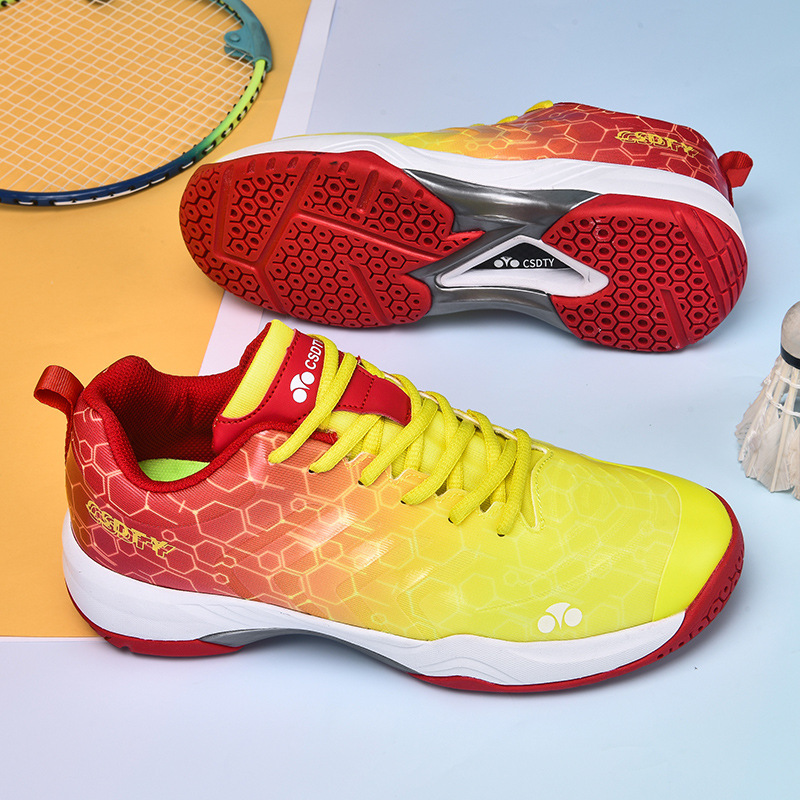 Zapatos de bádminton casuales transfronterizos respirables antideslizantes zapatos de tenis de mesa ligeros para hombres y mujeres en stock image 2