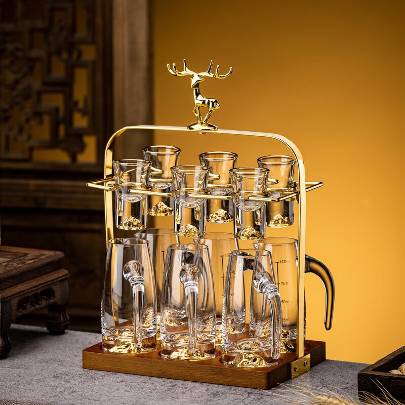 Juego de copas de licor de vidrio con oro, estilo chino, conjunto elegante de vasos pequeños y jarra, venta al por mayor