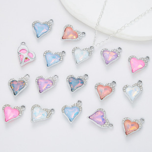 Cross-border new personalized crooked love pendant special-shaped crooked heart alloy pendant DIY keychain accessories wholesale