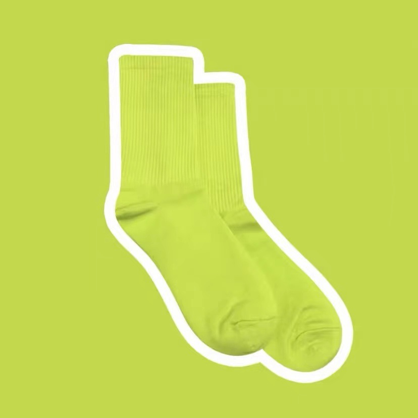 Unisex Sports Solid Color Cotton Crew Socks A Pair display picture 5