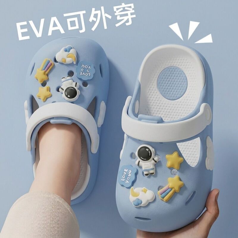 Boys' Clog Shoes Summer 2026 New Children's Cartoon Sandals EVA Soft Sole Non-Slip Closed-Toe Outdoor Slippers for Boys