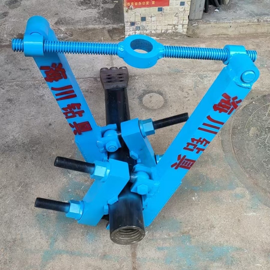 厂价低价供应40-102钻机钻杆手动卸扣钳