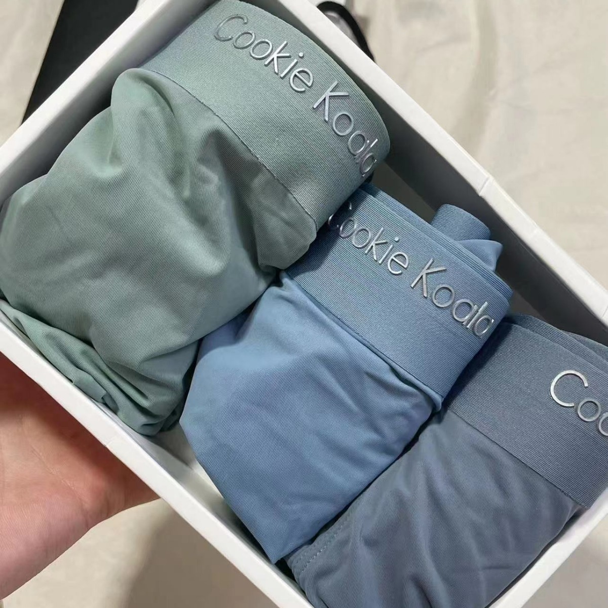 Meto Men's Ice Silk Thin Invisible Flat-Pant Style Breathable Summer Comfort Four-Pocket Underwear