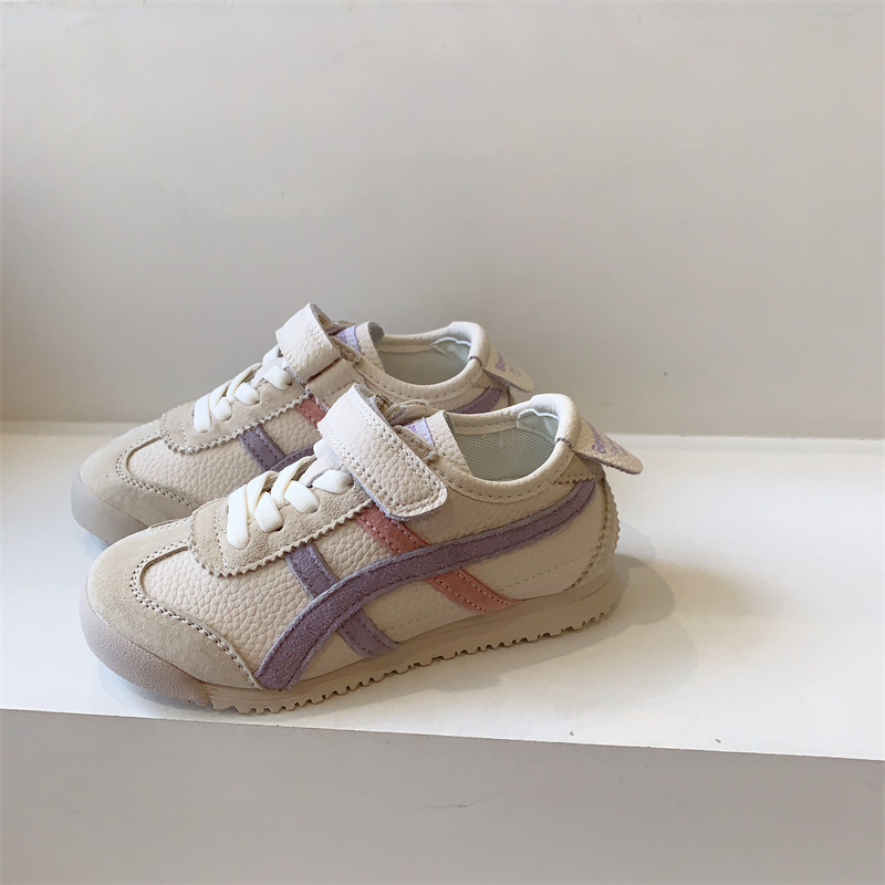 Koreanische Version der Forrest Gump-Schuhe für Kindersportschuhe für Damen im Herbst 2023, neue kleine weiße Mädchenschuhe_voghion.com