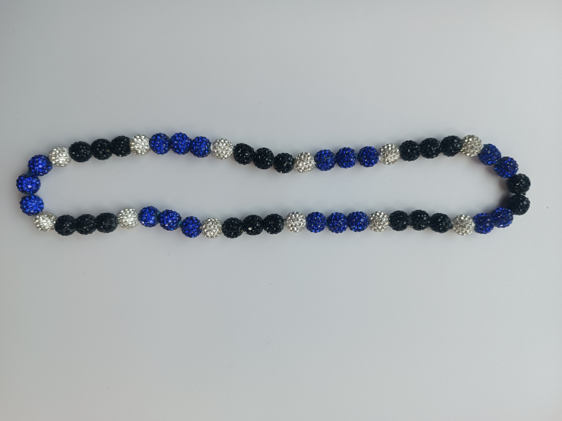 100