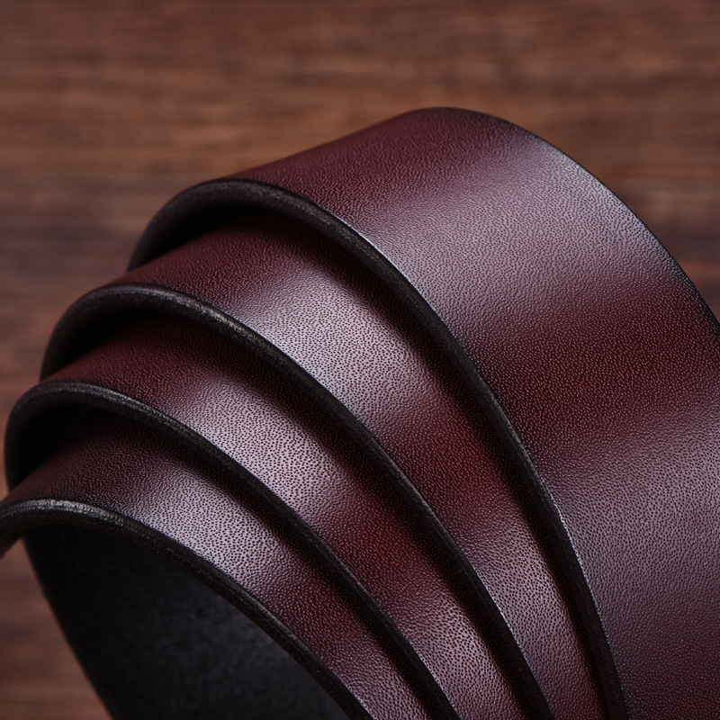 Los hombres populares de cuero hebilla vintage moda cinturón piel vaca pantalones casuales con entrega directa la fábrica