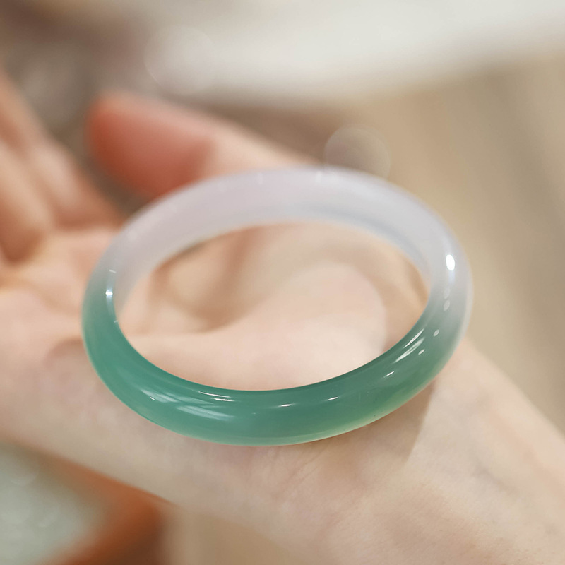 반산수옥옥 팔찌 어린 소녀 팔찌 얼음색 옥색 둥근 막대