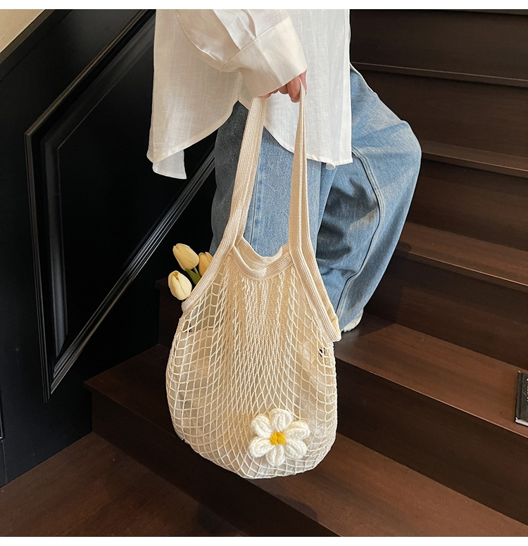 Trendy, casual, simple, high-quality and fashionable large-capacity tote bag 2025 Summer new style, stylish women's single-shoulder bag, trendy undefined