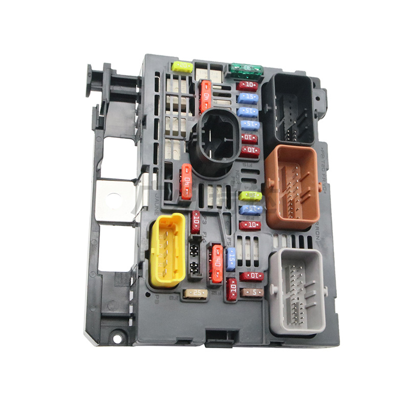 9664706380 es adecuado para la caja de fusibles de automóviles Citroën al por mayor de puntos transfronterizos