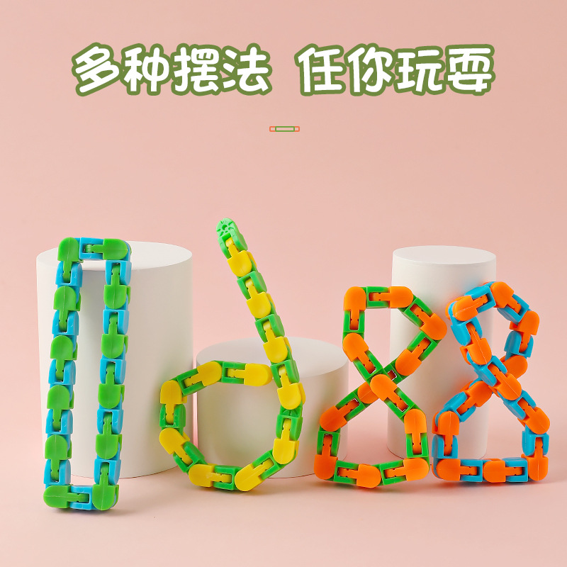 Pulsera de fluido mágico transfronterizo cambiable cadena de bicicleta de descompresión plegable de 24 secciones pista de cadena de juguete al por mayor