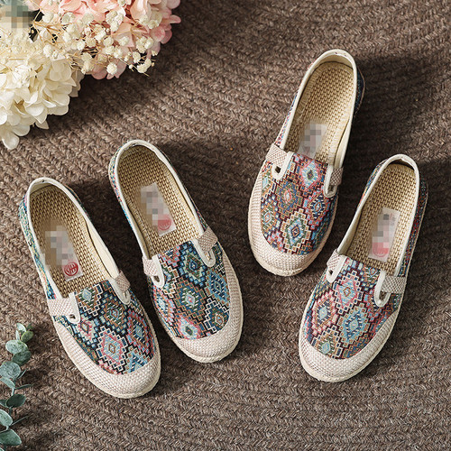 Spring and Summer Old Beijing Cloth Shoes with Ethnic Style Embroidered Women's Shoes Soft Sole Lightweight Flax Breathable National Trend Single Shoes