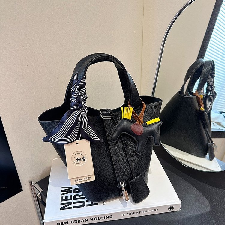 Los bolsos de mujer añaden un color brillante a tu moda portátil, exquisito, portátil, mini viaje ligero