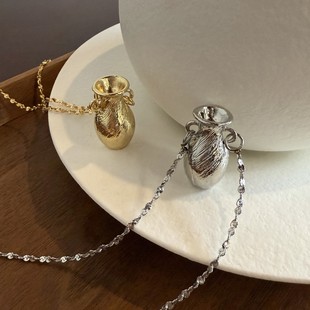 Titanium Steel Chain Minimalist Metal Small Vase Pendant Long Necklace Women's Sweet Cool Spice Girl Style Stacked Cross-border European and American Necklace