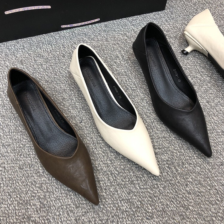 Ready Stock, Dropshipping Available~ Women's Elegant Mid-Heel Shoes, Black Versatile French-Style Stiletto Pointed-Toe Shoes