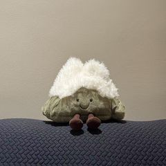 jc英国jellycat nip旗下jelly趣味雪山玩偶靠山毛绒抹茶冰山高山