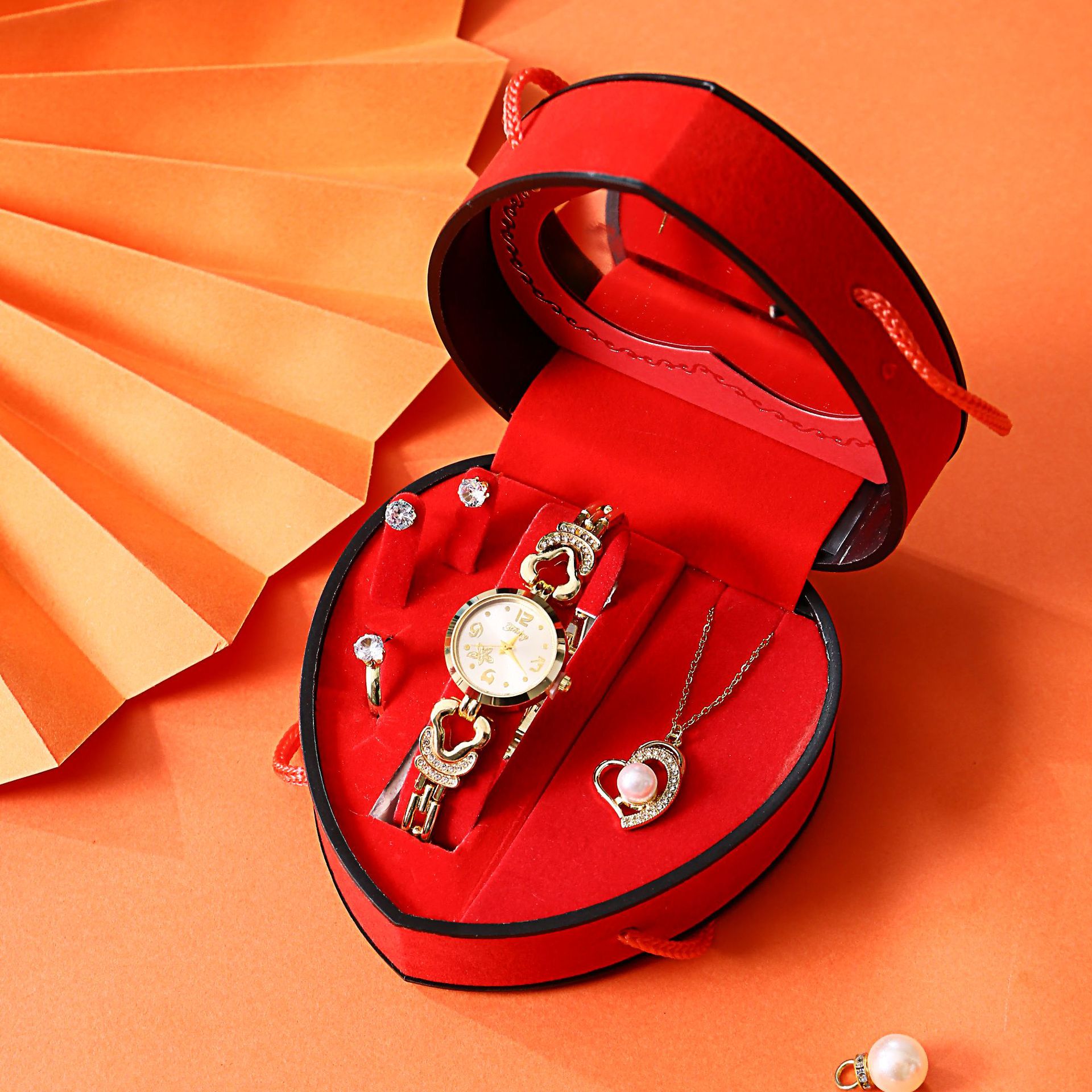 Transfronterizo completo reloj de diamante collar conjunto de amor caja de regalo de acero inoxidable día del maestro 520 regalo de vacaciones de novia