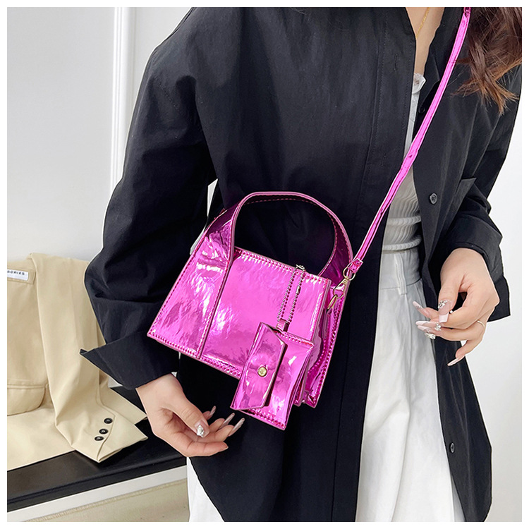 384g Weight Zipper Closure Type Single Shoulder Strap, Top Handle Strap Type Crossbody Bag Bags Type Daily Occasion Pu Leather Material Solid Color Pattern All Seasons Season Women's Gender Classic Style Style Square Shape Small Size Women's Small Pu Leather Solid Color Classic Style Square Zipper Crossbody Bag 2