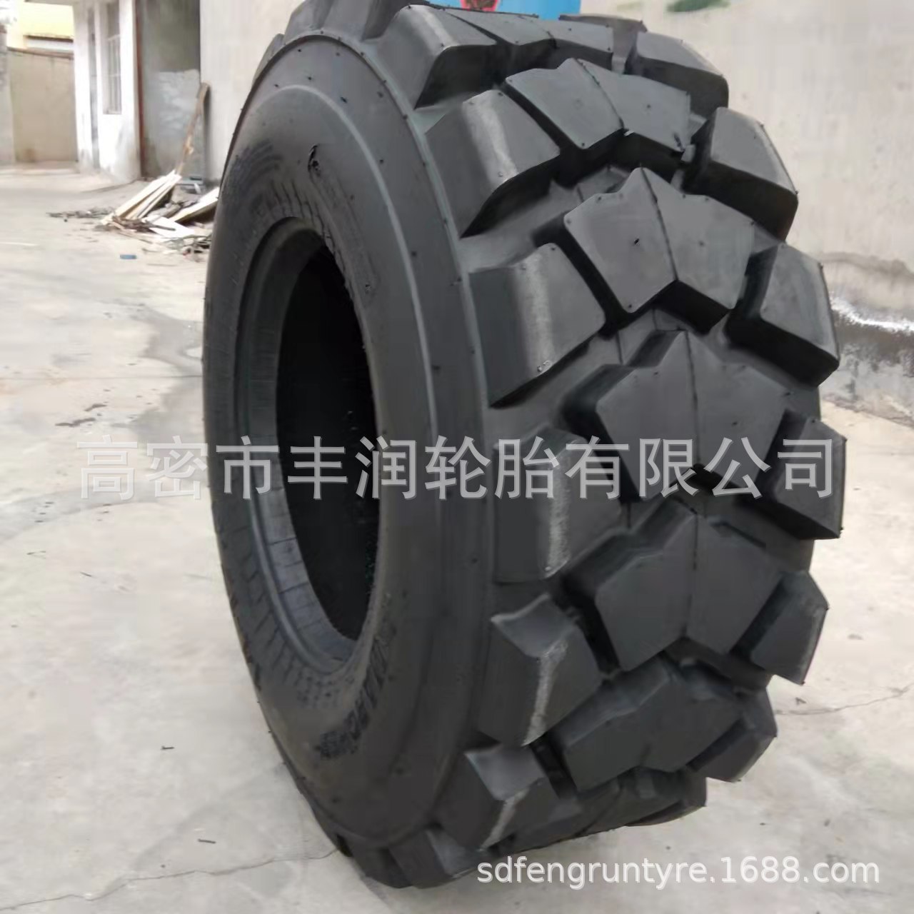 厂家 供应工程机械轮胎14-17.5 铲车轮胎12-16.5加厚